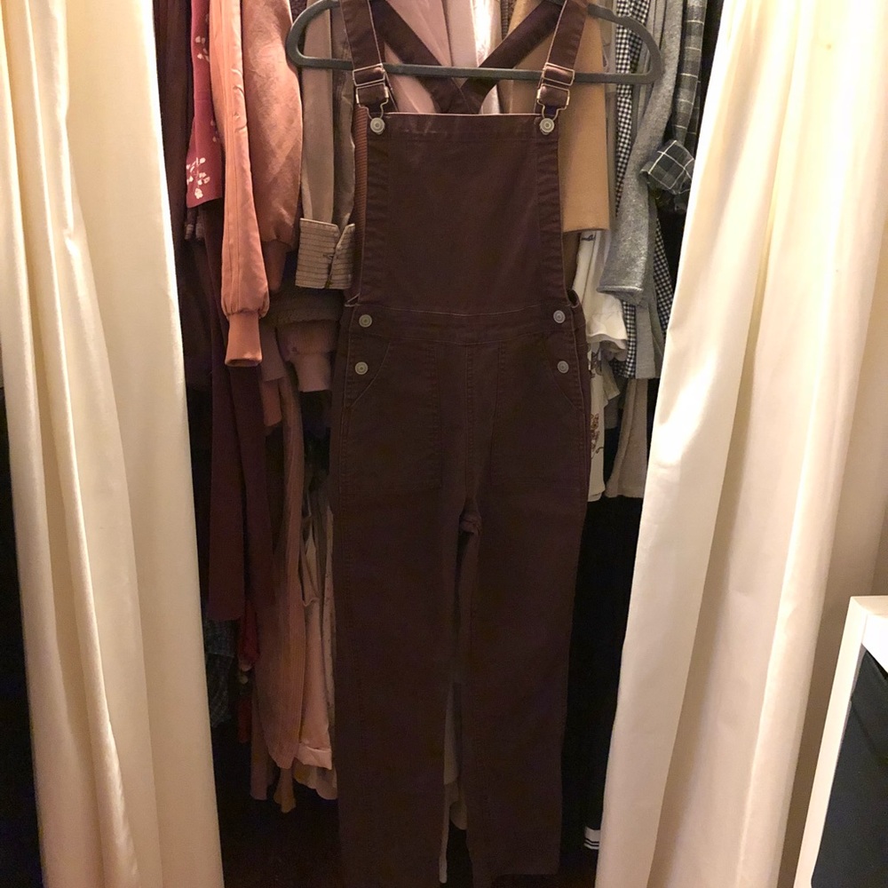 NWOT Brandy Melville Maroon Uma Overalls